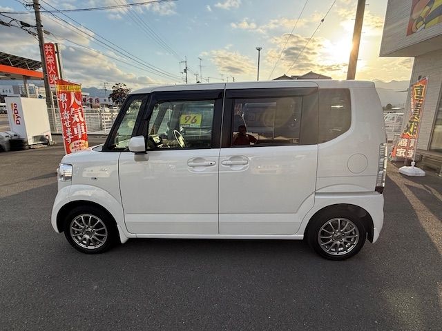 HONDA N BOX 2016 Image 31