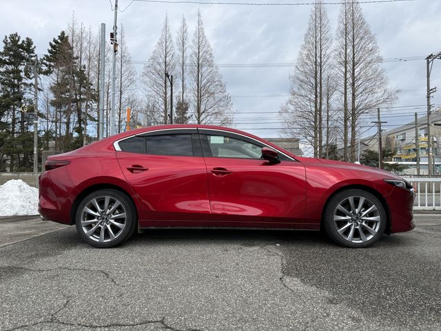 MAZDA 3 SEDAN 2022 Image 31