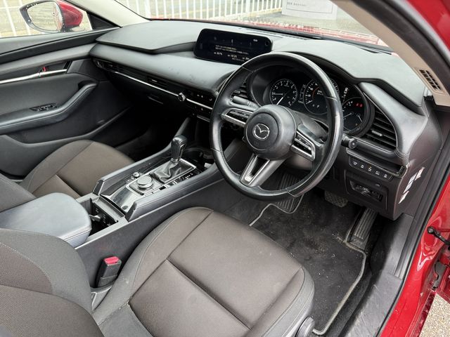 MAZDA 3 SEDAN 2022 Image 31