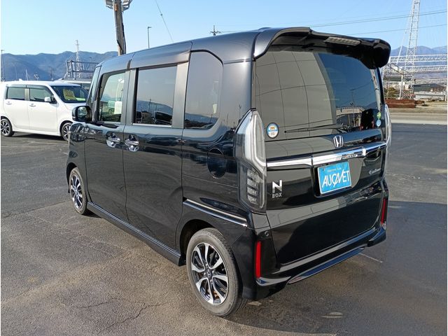 HONDA N BOX CUSTOM 2019 Image 31