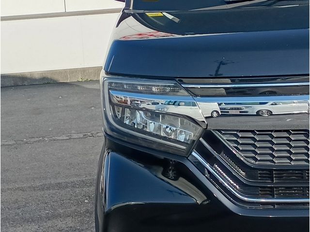 HONDA N BOX CUSTOM 2019 Image 31