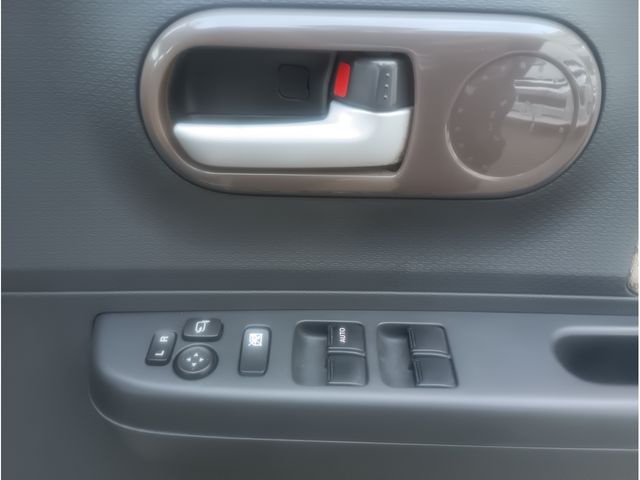 SUZUKI ALTO LAPIN 2011 Image 31