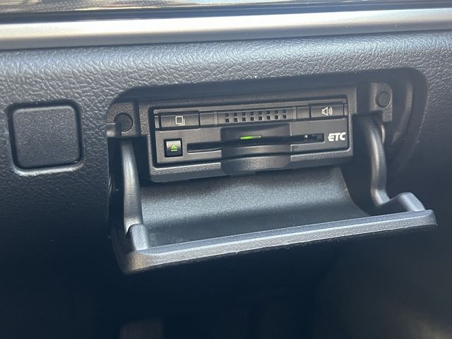 TOYOTA CROWN SEDAN HYBRID 2014 Image 31