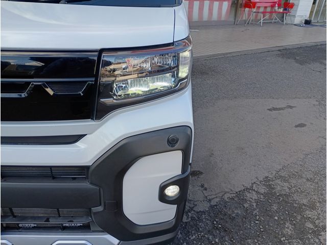 DAIHATSU TANTO FAN CROSS 2022 Image 31