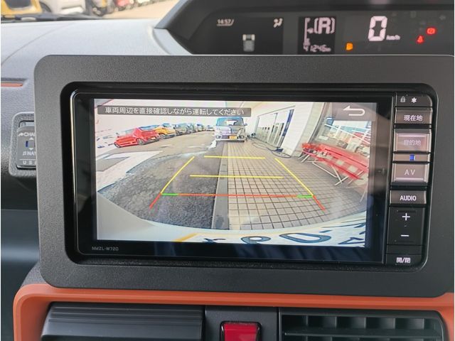 DAIHATSU TANTO FAN CROSS 2022 Image 31