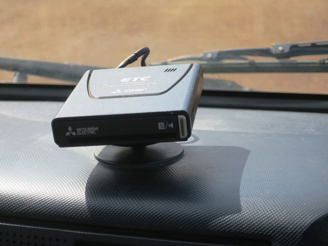 HINO DUTRO 2011 Image 31