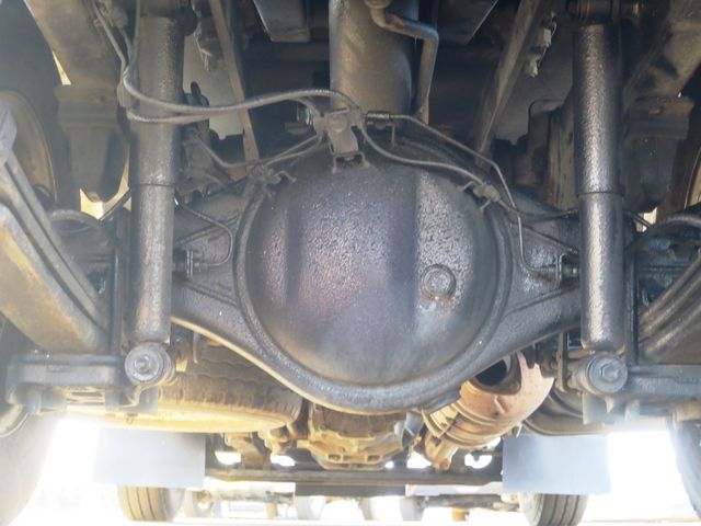 HINO DUTRO 2011 Image 31