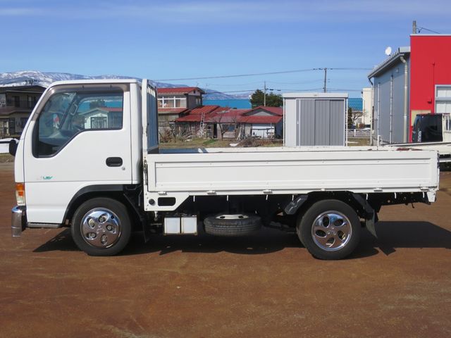 ISUZU ELF 2002 Image 31