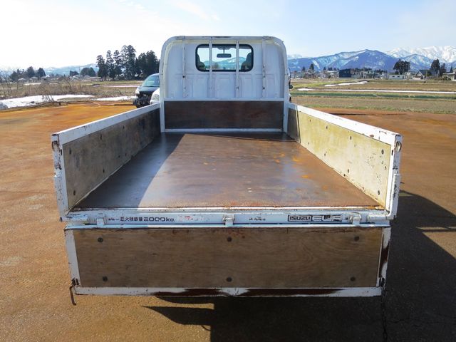 ISUZU ELF 2002 Image 31