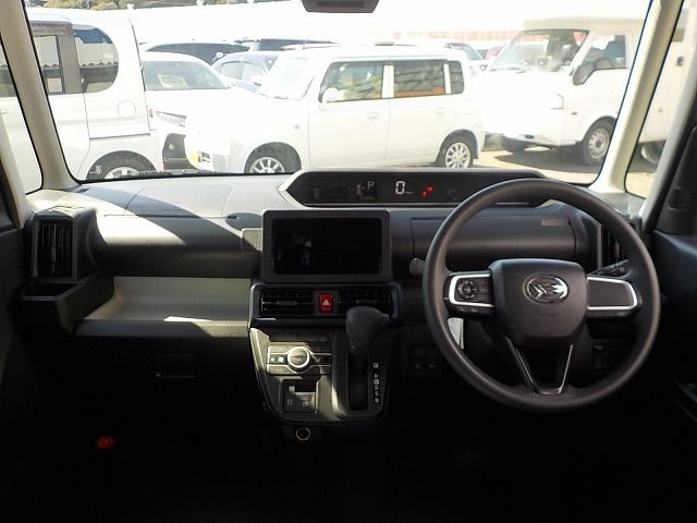 DAIHATSU TANTO 2024 Image 31