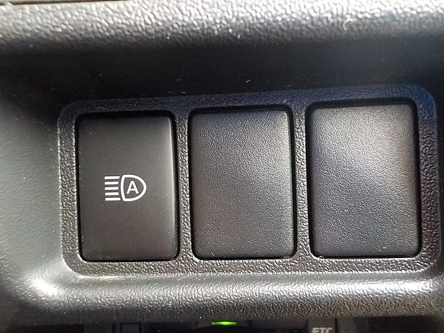 TOYOTA HIACE VAN 1.25T 2WD 2021 Image 31