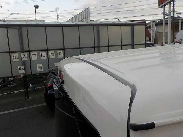 TOYOTA HIACE VAN 1.25T 2WD 2021 Image 31