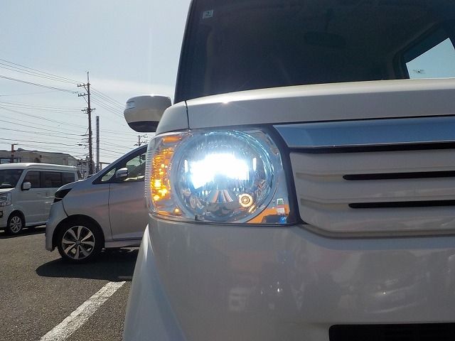 HONDA N BOX 2014 Image 31