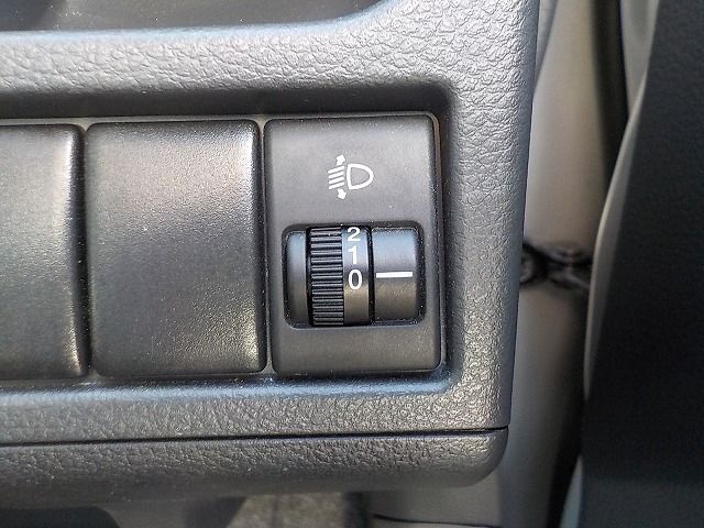 SUZUKI WAGON R 2015 Image 31