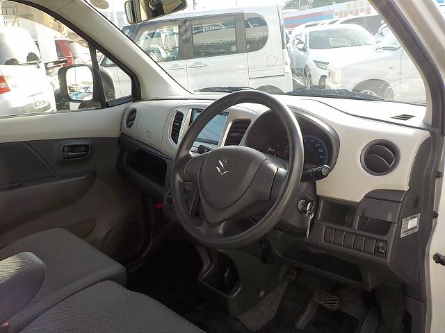SUZUKI WAGON R 2015 Image 31