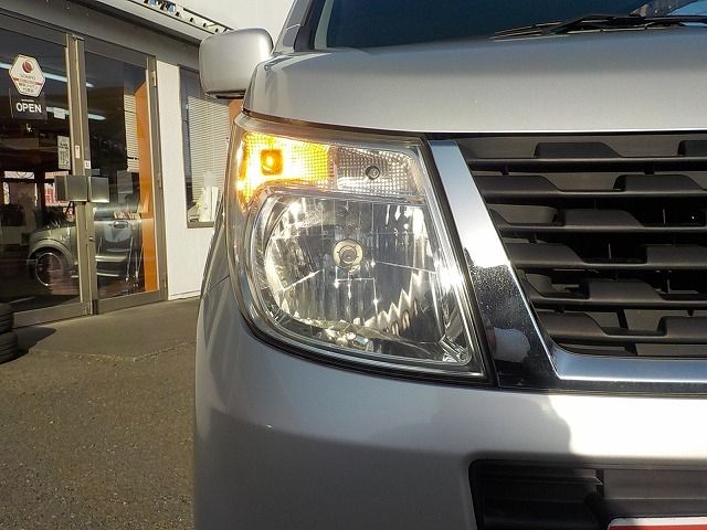 SUZUKI WAGON R 2015 Image 31