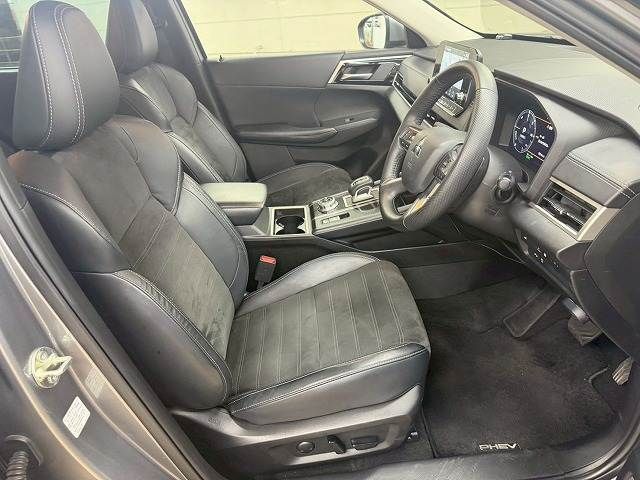 MITSUBISHI OUTLANDER PHEV 2022 Image 31