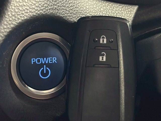 TOYOTA COROLLA CROSS HYBRID 2022 Image 31