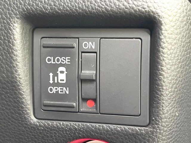 HONDA N BOX CUSTOM 2019 Image 31