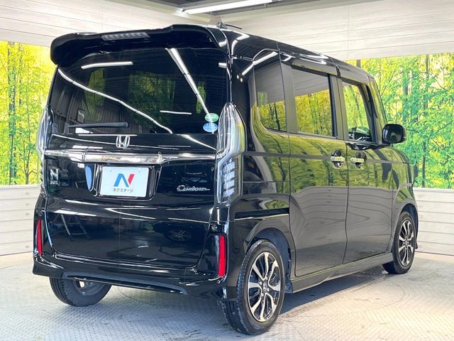 HONDA N BOX CUSTOM 2019 Image 31