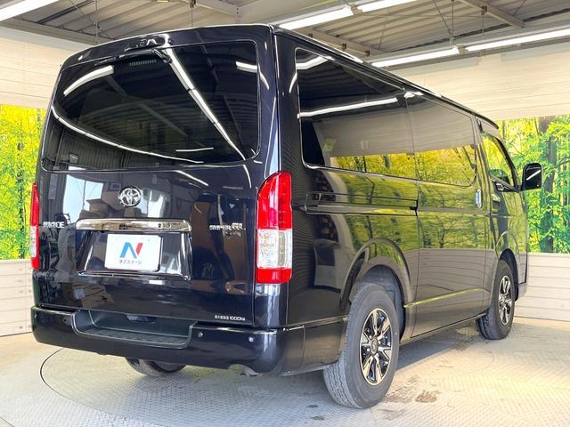 TOYOTA HIACE VAN 2WD 2025 Image 31