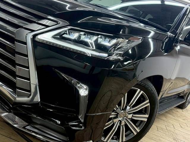 TOYOTA LEXUS LX570 AWD 2016 Image 31