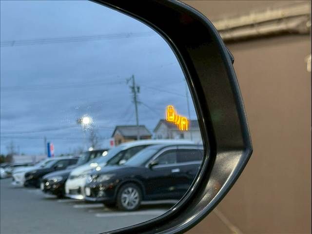 TOYOTA HARRIER HYBRID 2023 Image 31