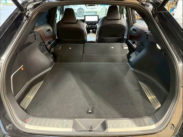 TOYOTA HARRIER HYBRID 2023 Image 31