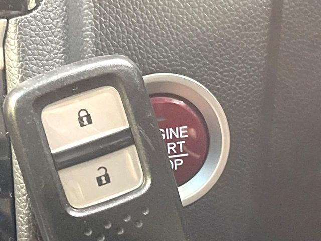 HONDA FIT 2017 Image 31