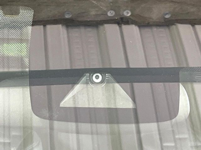 TOYOTA PRIUS PHV 2018 Image 31