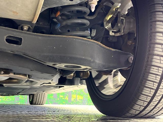 TOYOTA PRIUS PHV 2018 Image 31