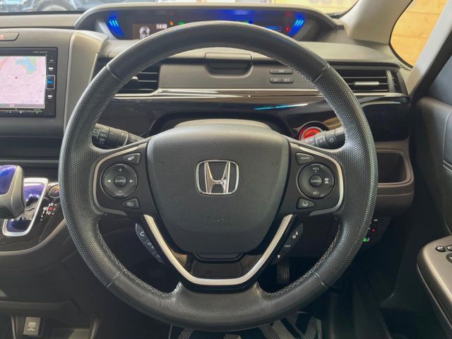 HONDA FREED HYBRID 2018 Image 31