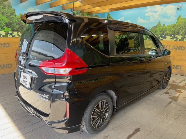 HONDA FREED HYBRID 2018 Image 31