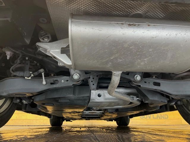 TOYOTA C-HR 2018 Image 31