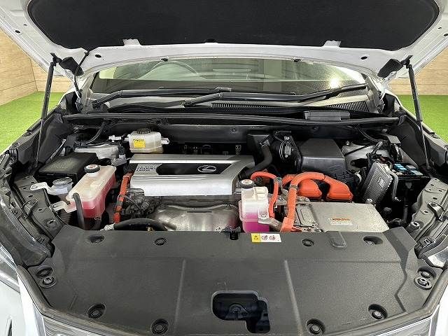 TOYOTA LEXUS NX300H 2016 Image 31