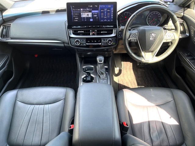 TOYOTA CROWN SEDAN 2021 Image 31