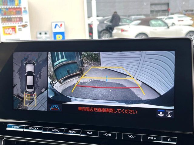 TOYOTA CROWN SEDAN HYBRID 2022 Image 31