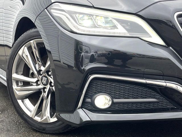 TOYOTA CROWN SEDAN HYBRID 2022 Image 31