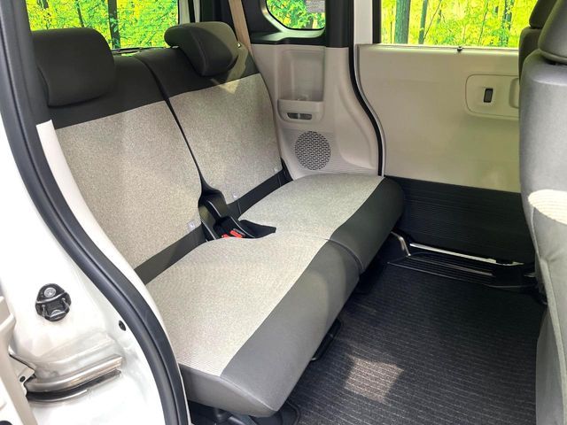 HONDA N BOX 2024 Image 31