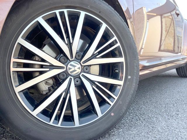 VOLKSWAGEN THE BEETL 2016 Image 31