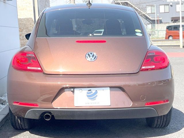 VOLKSWAGEN THE BEETL 2016 Image 31