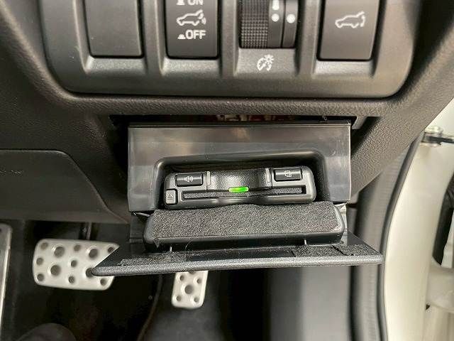 SUBARU LEGACY OUTBACK 2022 Image 31