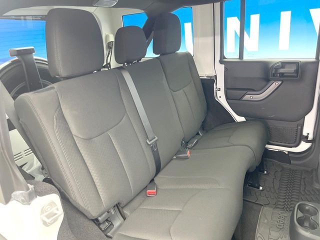 JEEP WRANGLER UNLIMI 2017 Image 31