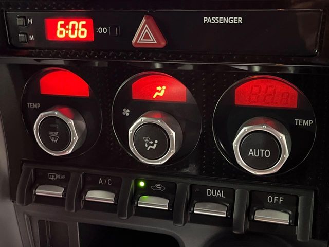 TOYOTA 86 2017 Image 31