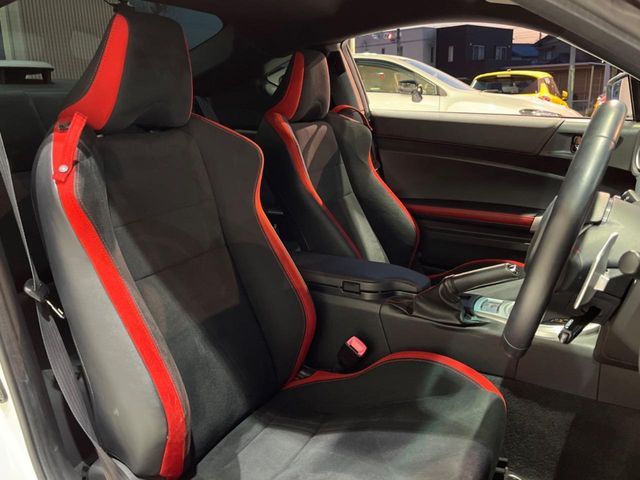 TOYOTA 86 2017 Image 31