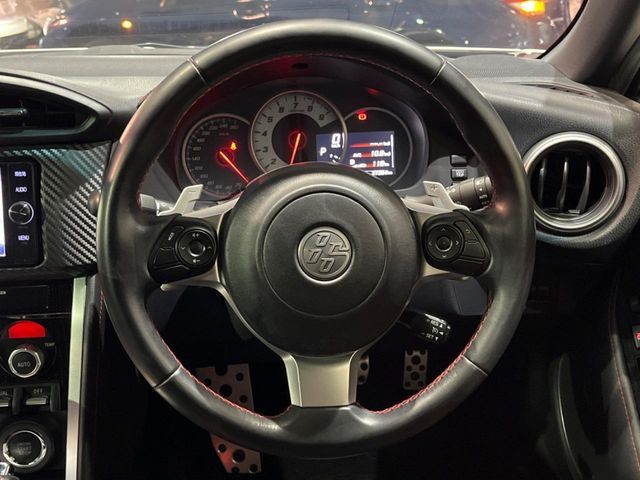 TOYOTA 86 2017 Image 31