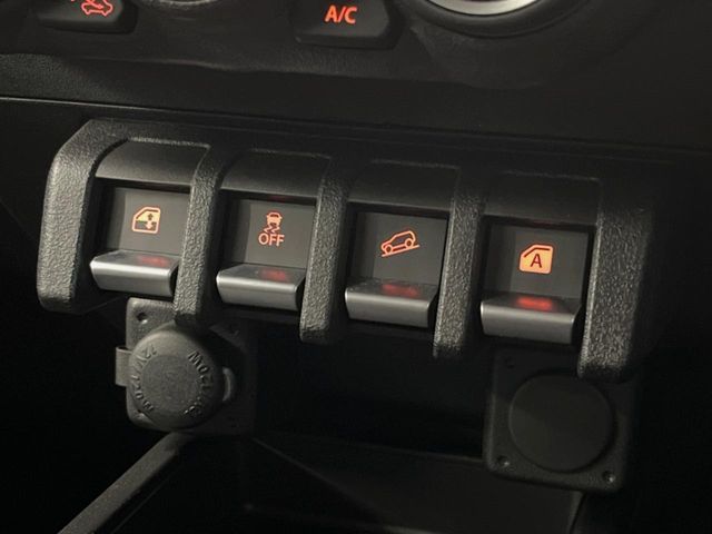 SUZUKI JIMNY NOMADE 2026 Image 31