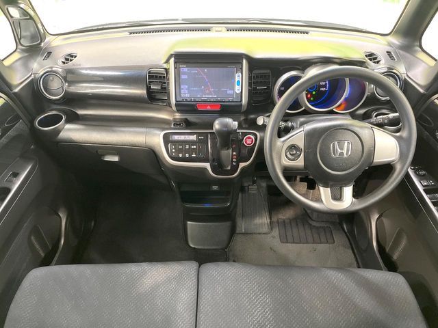 HONDA N BOX CUSTOM 2015 Image 31