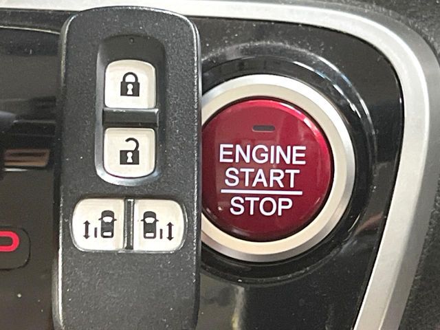 HONDA N BOX 2016 Image 31