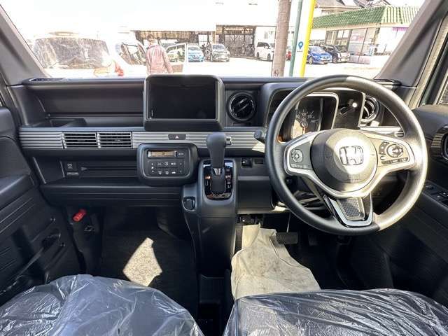 HONDA N-VAN 2025 Image 31